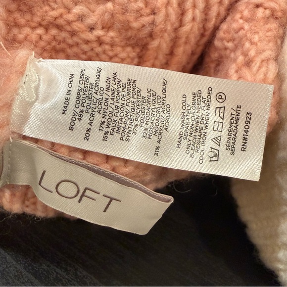 Loft Cozy Knit Pom-Pom Beanie Set - Cream & Pink - Picture 6 of 7